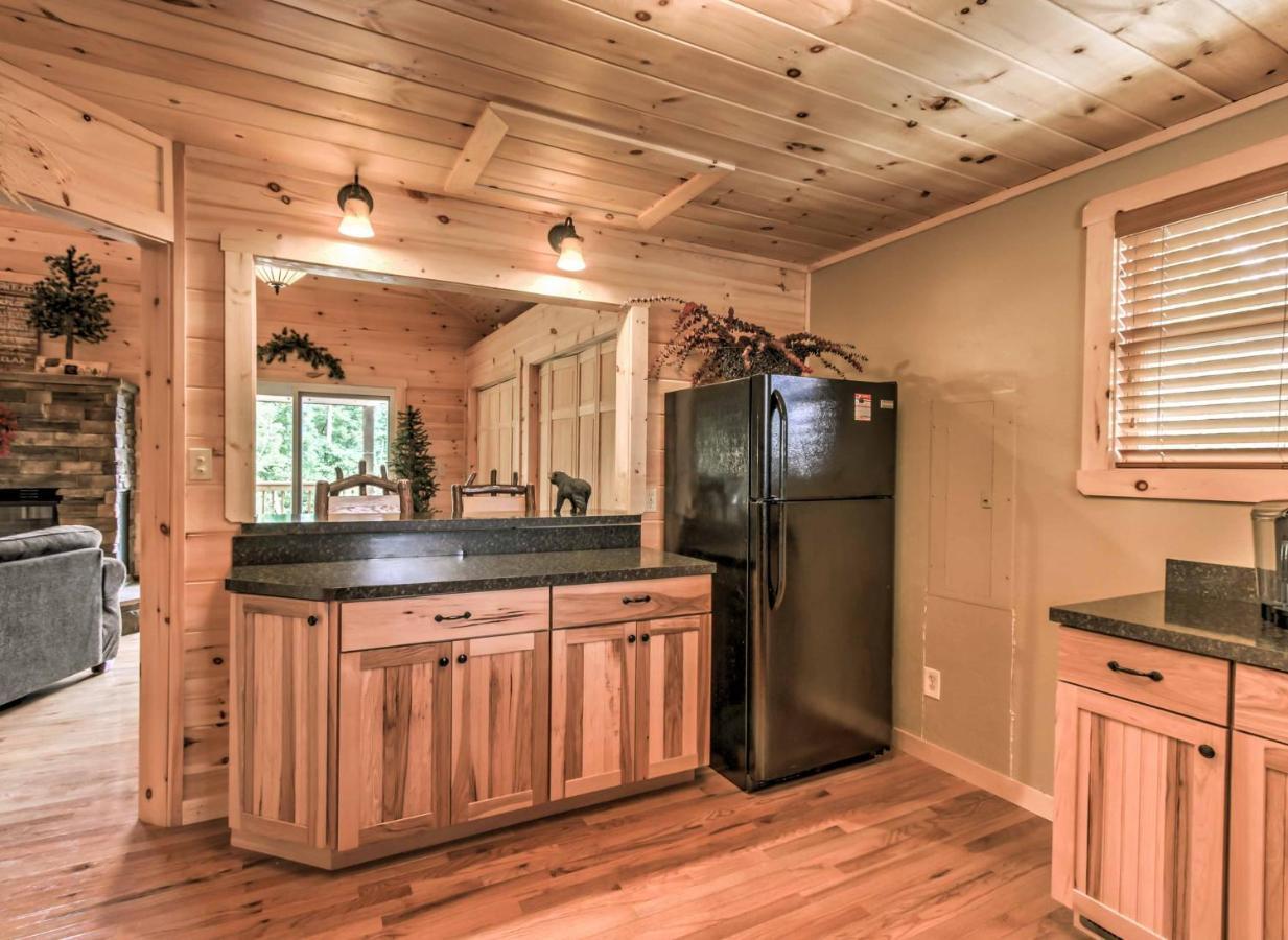 Private Sevierville Cabin With Mountain Views And Loft Ngoại thất bức ảnh