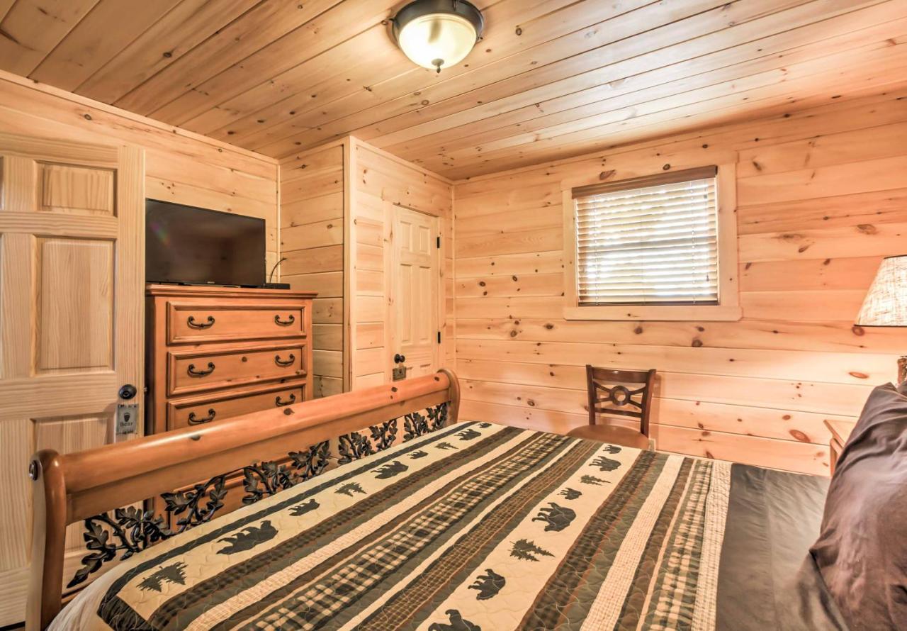 Private Sevierville Cabin With Mountain Views And Loft Ngoại thất bức ảnh