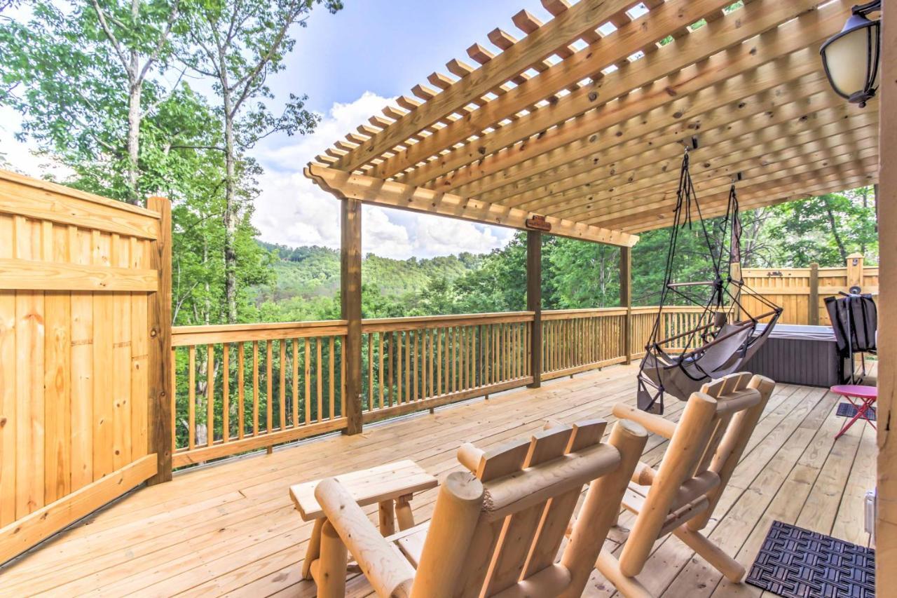 Private Sevierville Cabin With Mountain Views And Loft Ngoại thất bức ảnh